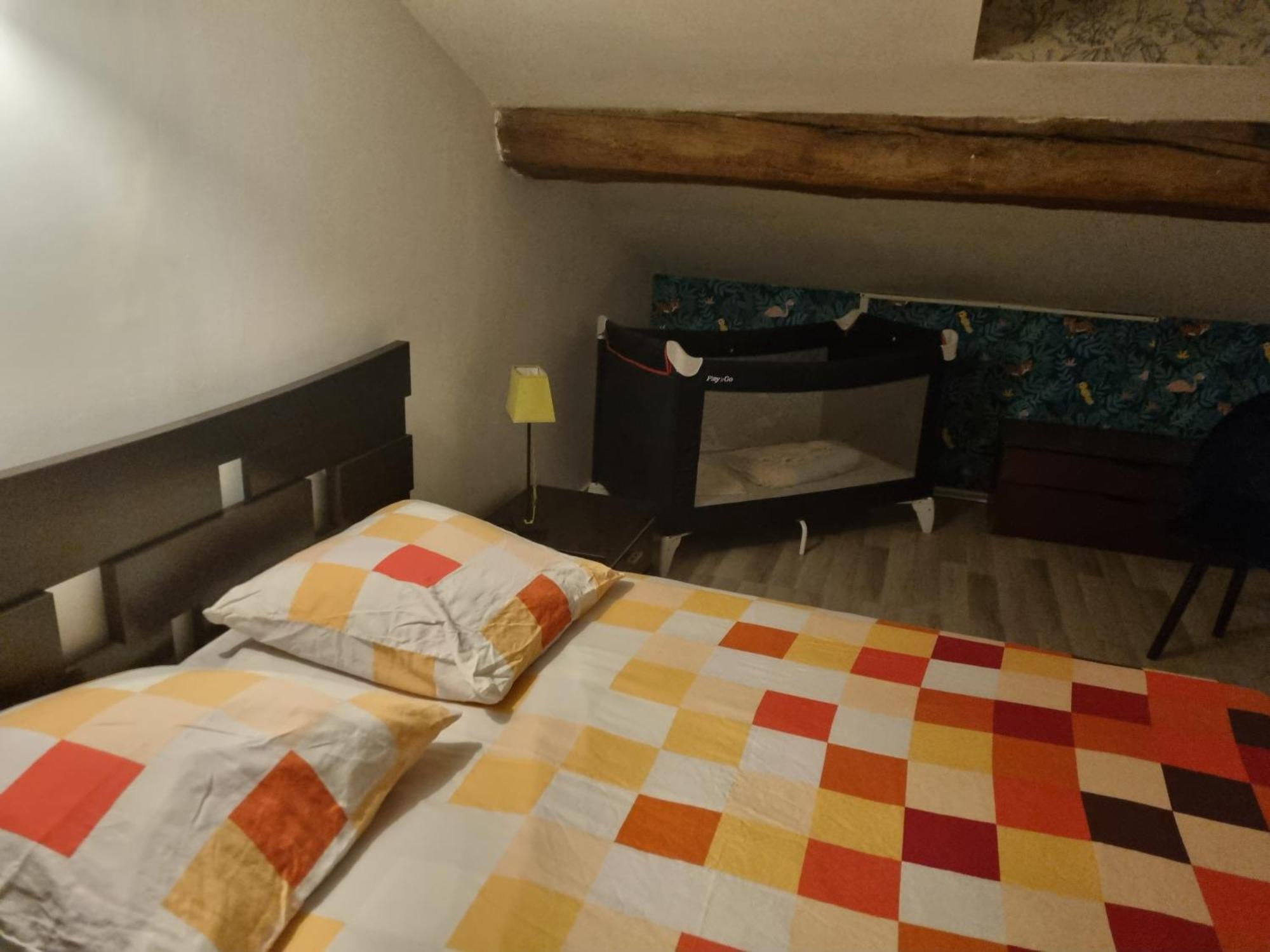 Tournus Castrum Romain- Loft 90M2 - 3 Etoiles - Petit Box Velo - 5Mn Autoroute Bagian luar foto