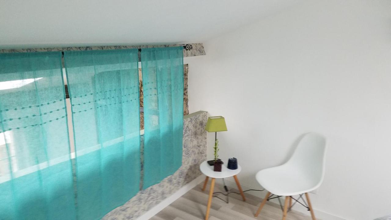 Tournus Castrum Romain- Loft 90M2 - 3 Etoiles - Petit Box Velo - 5Mn Autoroute Bagian luar foto